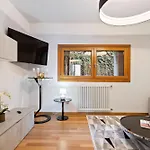 Apartment Vista 180 By Halldis *