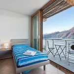 Vista 180 By Halldis * Perledo