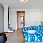 Daire Vista 180 By Halldis *